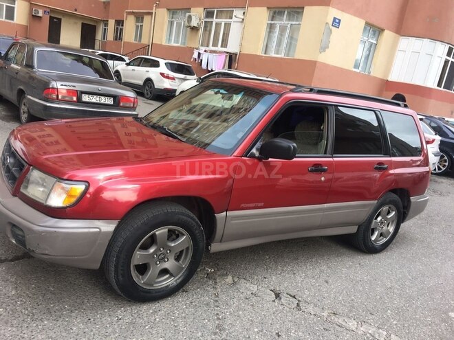 Subaru Forester 2000, 211,000 km - 2.0 l - Bakı