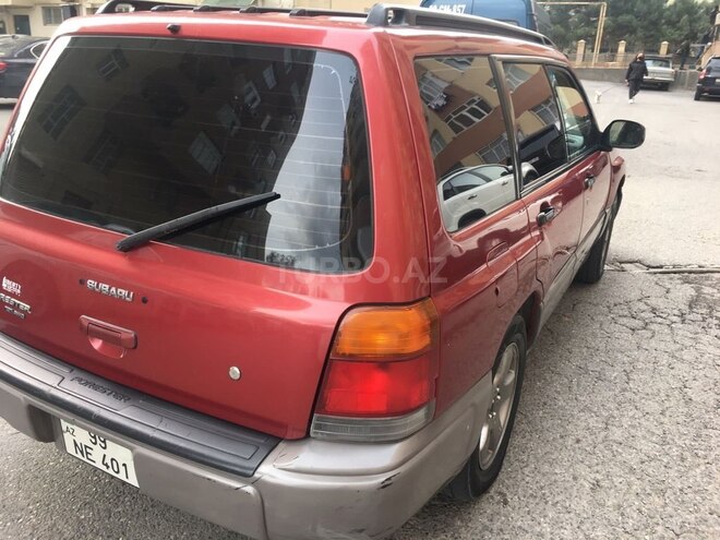 Subaru Forester 2000, 211,000 km - 2.0 l - Bakı
