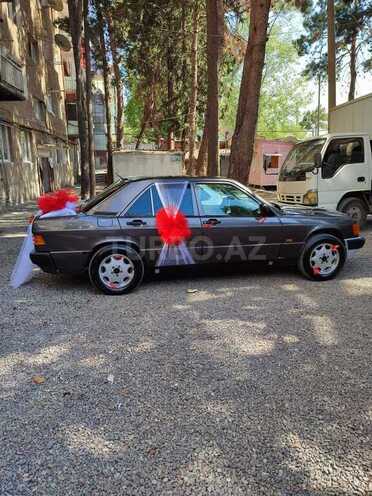 Mercedes 190 1993, 443,122 km - 2.0 л - Bakı