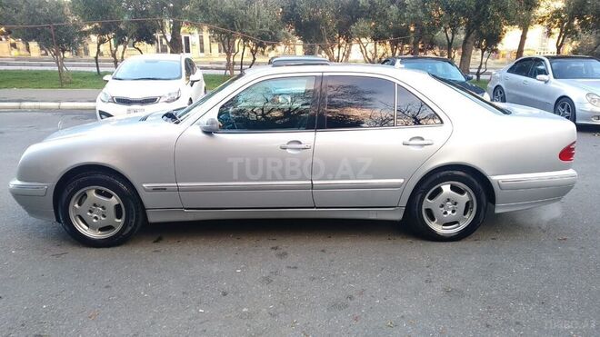 Mercedes E 280 2000, 198,321 km - 2.8 l - Bakı