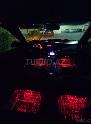 Opel Vectra 1999, 239,000 km - 2.0 l - Bakı