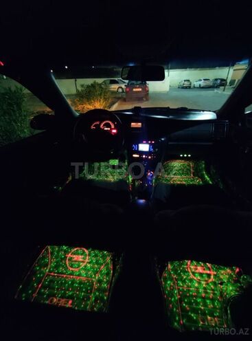 Opel Vectra 1999, 239,000 km - 2.0 l - Bakı