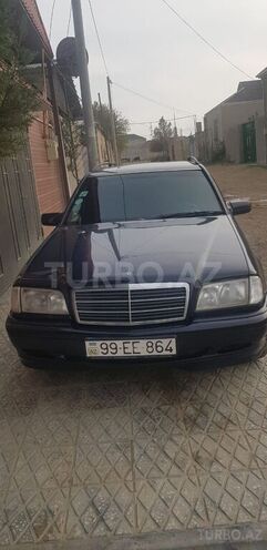 Mercedes C 220 2000, 453,000 km - 2.2 l - Bakı