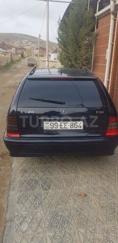 Mercedes C 220 2000, 453,000 km - 2.2 l - Bakı