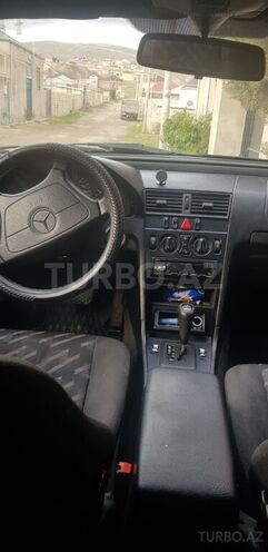 Mercedes C 220 2000, 453,000 km - 2.2 l - Bakı