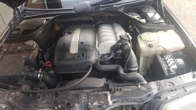 Mercedes C 220 2000, 453,000 km - 2.2 l - Bakı