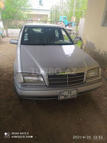 Mercedes C 220 1994, 302,258 km - 2.2 л - Cəbrayıl