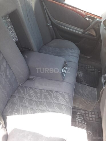 Mercedes E 220 1998, 350,000 km - 2.2 l - Bakı