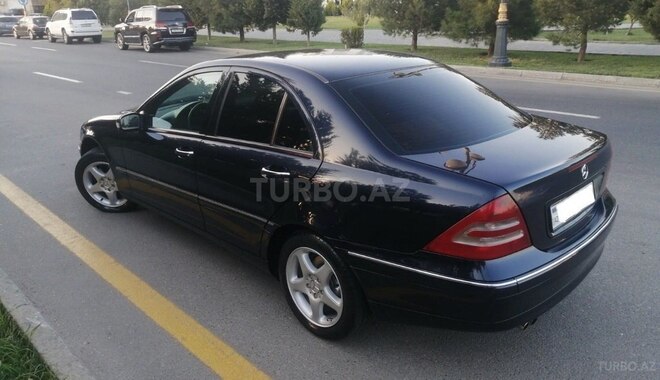 Mercedes C 240 2000, 410,000 km - 2.4 l - Zaqatala