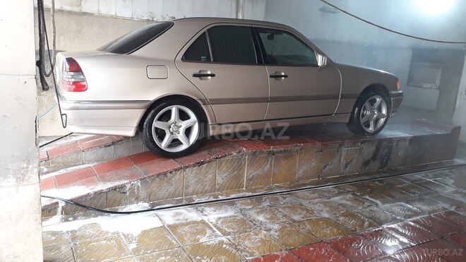 Mercedes C 280 2000, 200,000 km - 2.8 l - Bakı