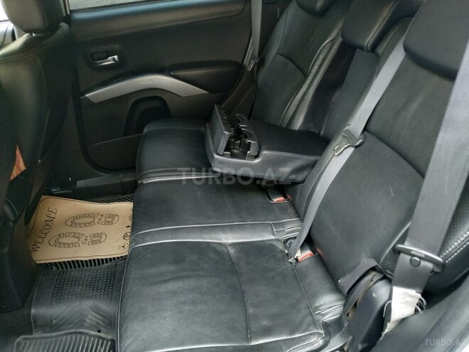 Mitsubishi Outlander 2012, 221,000 km - 3.0 l - Bakı