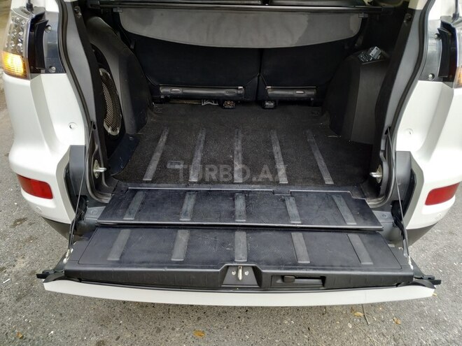 Mitsubishi Outlander 2012, 221,000 km - 3.0 l - Bakı