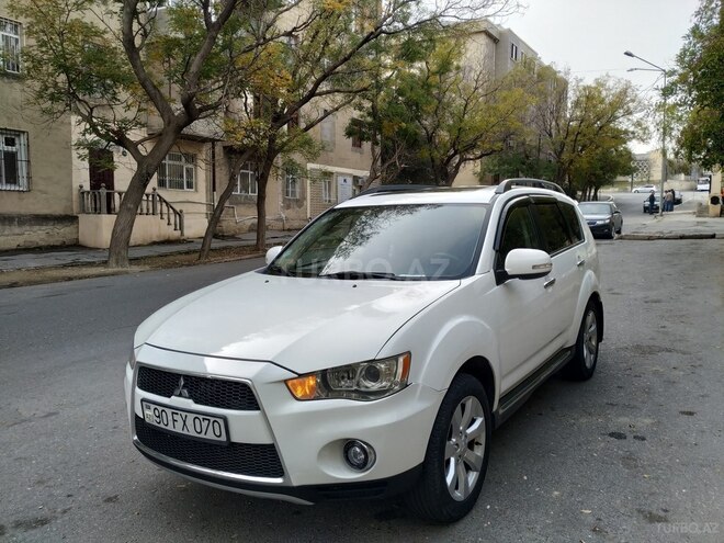 Mitsubishi Outlander 2012, 221,000 km - 3.0 l - Bakı