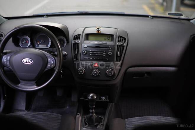 Kia Ceed 2007, 179,000 km - 1.6 l - Bakı