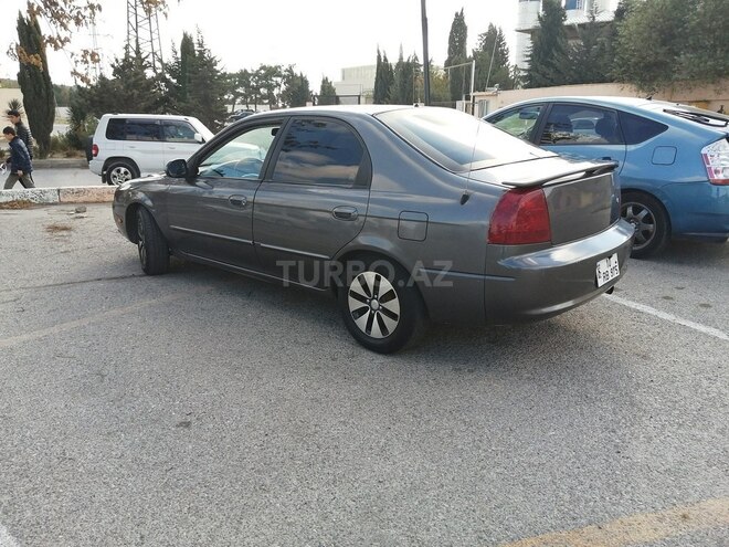 Kia  2002, 260,000 km - 1.8 l - Bakı