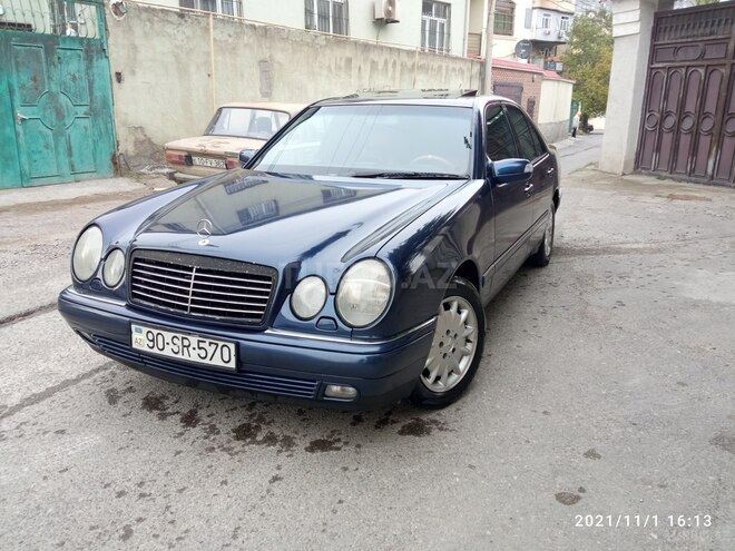 Mercedes E 230 1997, 236,456 km - 2.3 l - Bakı