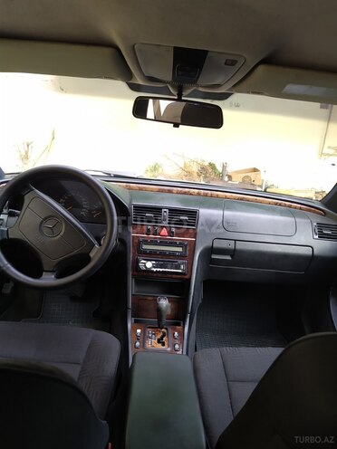 Mercedes C 240 1998, 245,000 km - 2.4 l - Bakı