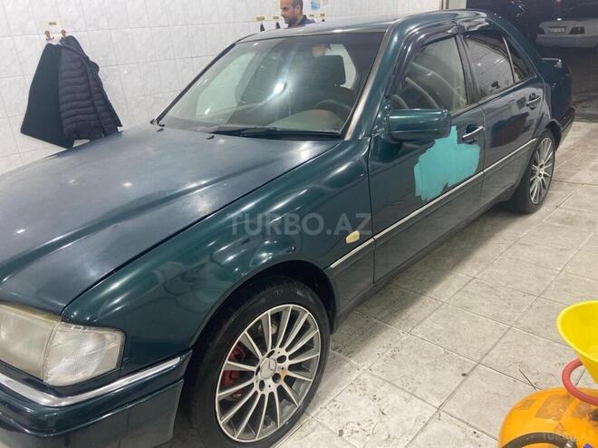 Mercedes C 230 1997, 275,000 km - 2.3 l - Bakı