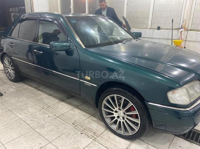 Mercedes C 230 1997, 275,000 km - 2.3 l - Bakı