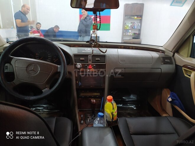 Mercedes C 230 1997, 275,000 km - 2.3 l - Bakı