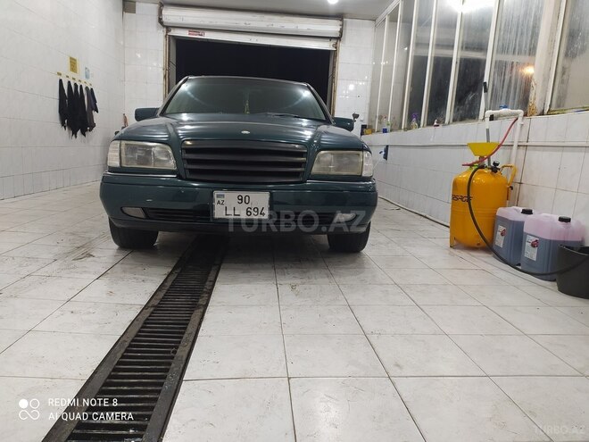 Mercedes C 230 1997, 275,000 km - 2.3 l - Bakı