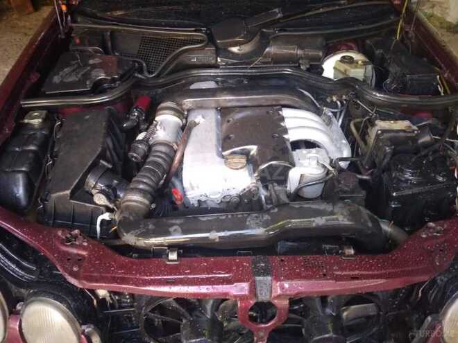 Mercedes E 200 1996, 47,000 km - 2.9 l - Gəncə