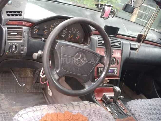 Mercedes E 200 1996, 47,000 km - 2.9 l - Gəncə