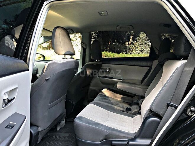 Toyota Prius V 2015, 173,809 km - 1.8 l - Bakı