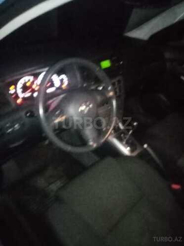 Toyota Corolla 2006, 135,368 km - 1.4 l - Bakı