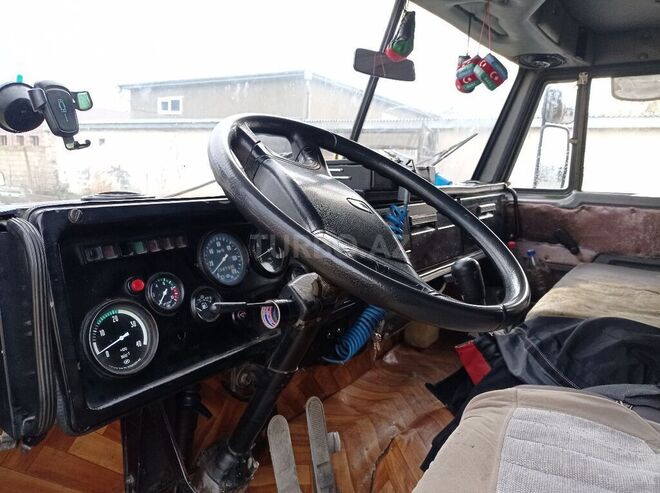 KamAz 55111 1991, 550,196 km - 11.0 l - İsmayıllı