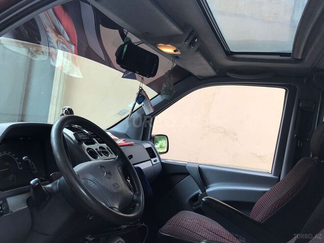 Mercedes Vito 2000, 415,000 km - 2.2 l - Qazax