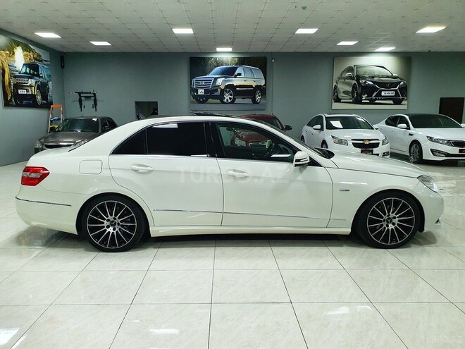 Mercedes E 220 2009, 247,384 km - 2.2 l - Sumqayıt