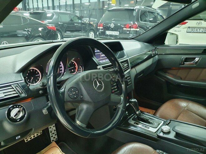 Mercedes E 220 2009, 247,384 km - 2.2 l - Sumqayıt