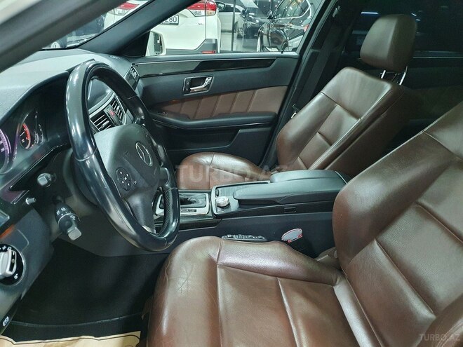 Mercedes E 220 2009, 247,384 km - 2.2 l - Sumqayıt