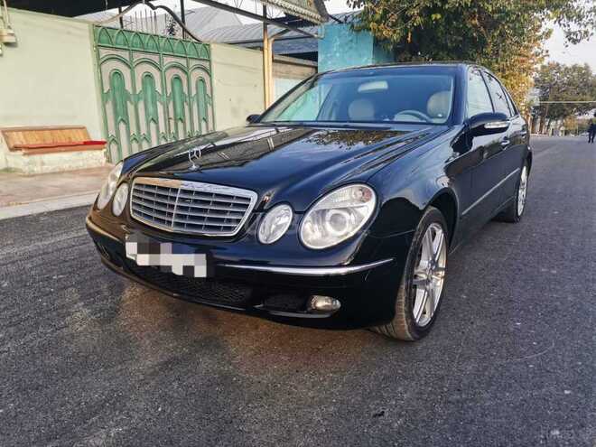 Mercedes E 350 2006, 326,000 km - 3.5 l - Bakı