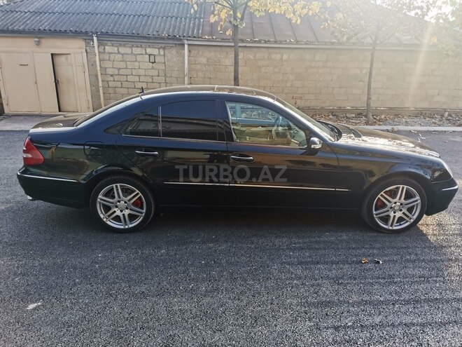 Mercedes E 350 2006, 326,000 km - 3.5 l - Bakı