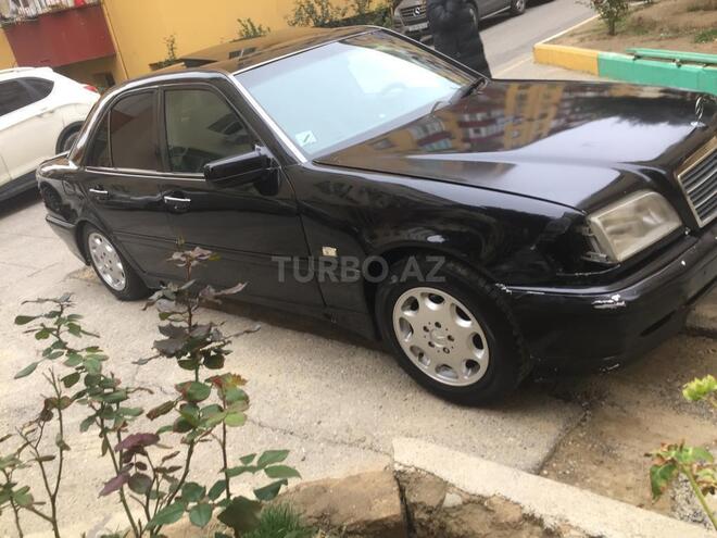 Mercedes C 220 1995, 285,085 km - 2.2 l - Bakı