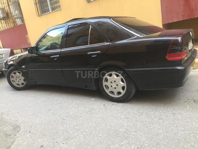 Mercedes C 220 1995, 285,085 km - 2.2 l - Bakı