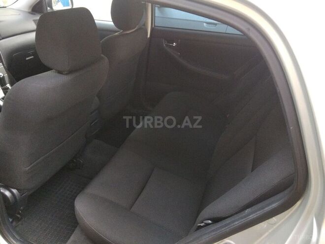 Toyota Corolla 2005, 260,000 km - 1.4 л - Xırdalan