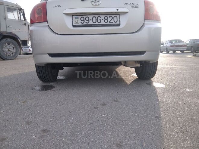 Toyota Corolla 2005, 260,000 km - 1.4 л - Xırdalan