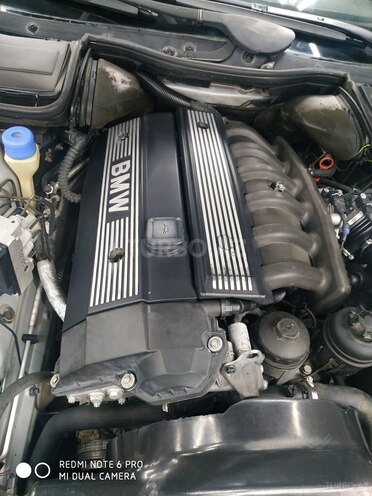 BMW 523 1996, 37,000 km - 2.5 l - Bakı