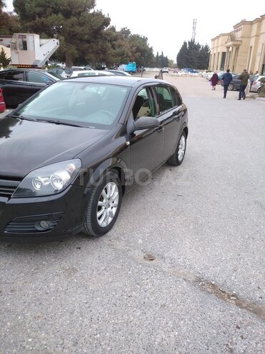 Opel Astra 2004, 280,000 km - 1.4 л - Bakı