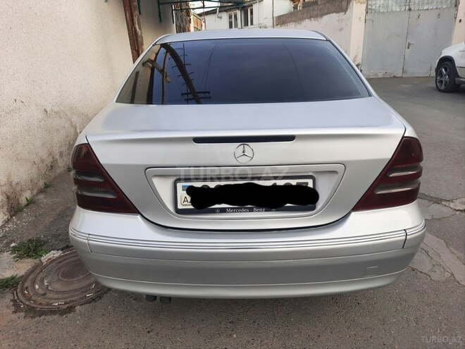 Mercedes C 220 2000, 410,000 km - 2.2 l - Bakı