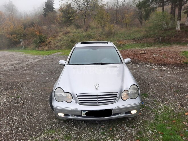 Mercedes C 220 2000, 410,000 km - 2.2 l - Bakı