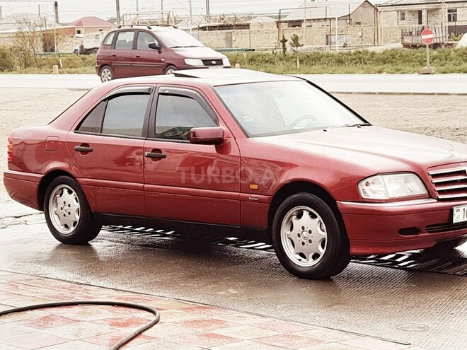 Mercedes C 220 1994, 294,000 km - 2.2 l - Sumqayıt