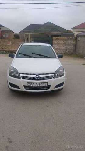 Opel Astra 2009, 156,000 km - 1.4 л - Bakı