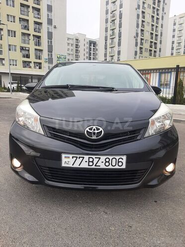 Toyota Vitz 2011, 72,000 km - 1.3 l - Bakı