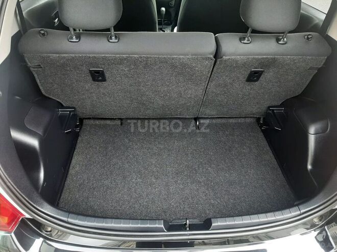 Toyota Vitz 2011, 72,000 km - 1.3 l - Bakı