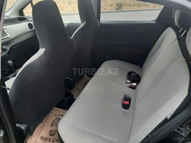 Toyota Vitz 2011, 72,000 km - 1.3 l - Bakı