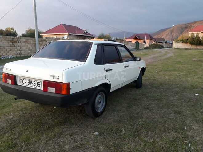 LADA (VAZ) 21099 1997, 200,000 km - 1.5 л - Şəki